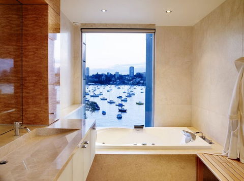 Luxury Apartment Point Piper - Accommodation Gladstone 2