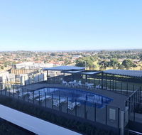 Luxury Apt with 2BR plus 2Bath - Accommodation Gladstone