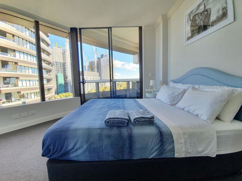 Luxury Level 2-bed 2-bath City View Apt In Olympic Park - Accommodation Gladstone 3