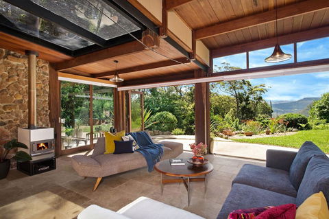 Lyra - Kangaroo Valley - Accommodation Gladstone 3