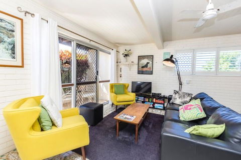 Lyrona - 3/35 Avocet Parade - Accommodation Gladstone 1