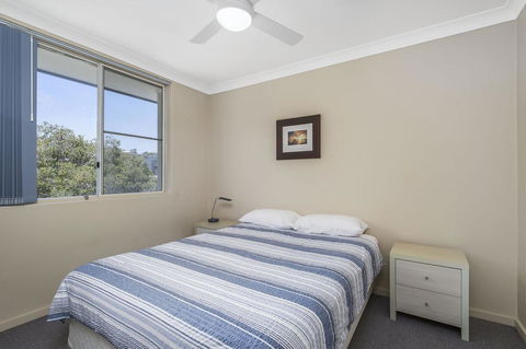 Maliblue, 5/1 Main Street, Crescent Head - Accommodation Gladstone 2
