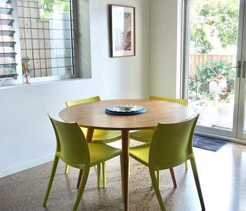Malibu Apartment - Peregian Beach - Accommodation Gladstone 3