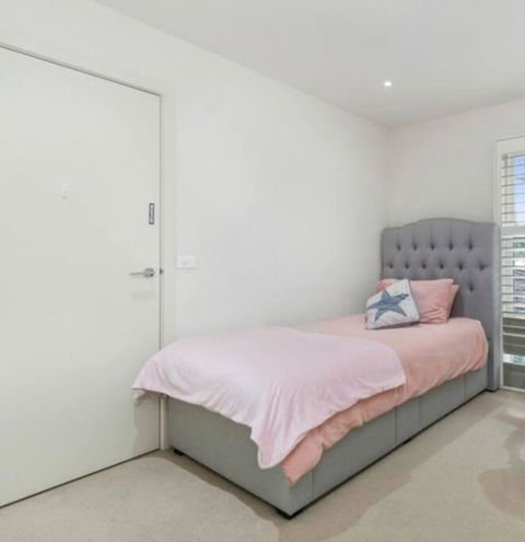 Malvern 2B - Accommodation Gladstone 3