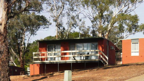 Mansfield Country Resort - Accommodation Gladstone 0