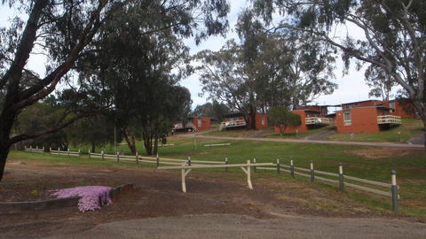 Mansfield Country Resort - Accommodation Gladstone 2