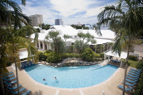 Mantra Esplanade - Accommodation Gladstone 0