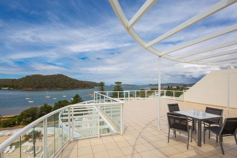 Mantra Ettalong Beach - Accommodation Gladstone 0
