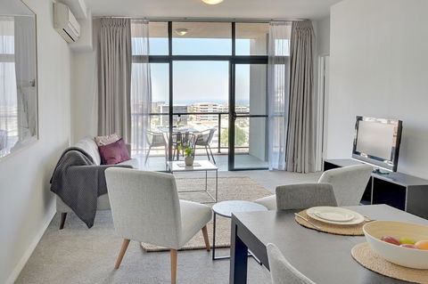 Mantra Wollongong - Accommodation Gladstone 2