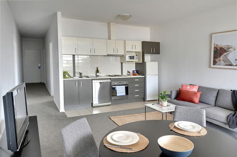 Mantra Wollongong - Accommodation Gladstone 3
