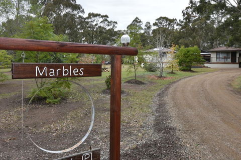 Marbles On Lovedale - Accommodation Gladstone 1