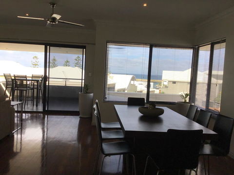Marina Precinct - Accommodation Gladstone 2