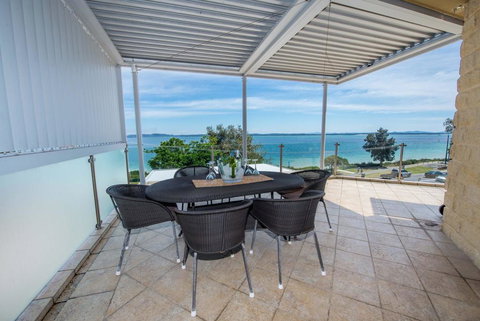 Mariners Rest Unit 3 - Nelson Bay - Accommodation Gladstone 0