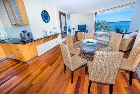Mariners Rest Unit 3 - Nelson Bay - Accommodation Gladstone 3