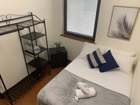 Market St Lodge - Accommodation Gladstone 0