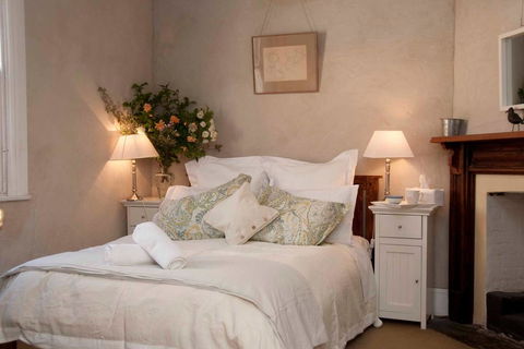 Marsh House - Accommodation Gladstone 1