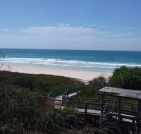 Maxs Beachside Villa - Accommodation Gladstone