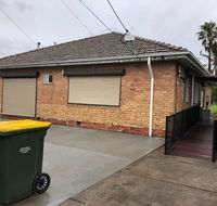Melbourne short stay- Burwood Deakin Uni Burwood - Accommodation Gladstone