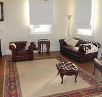 Mentor Chambers Apartment Bed  Breakfast - Accommodation Gladstone