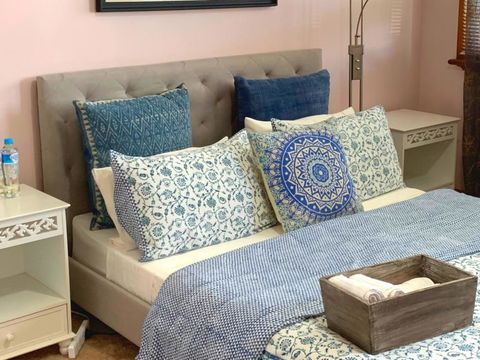 Meraki House - Accommodation Gladstone 0