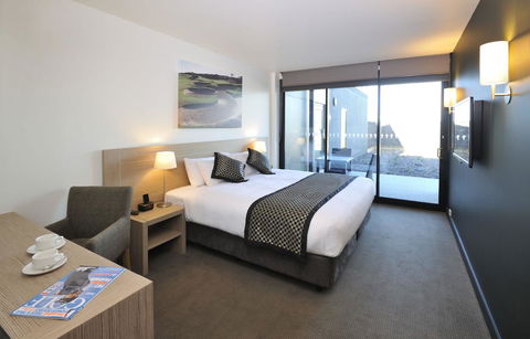 Mercure Portsea & Portsea Golf Club - Accommodation Gladstone 3