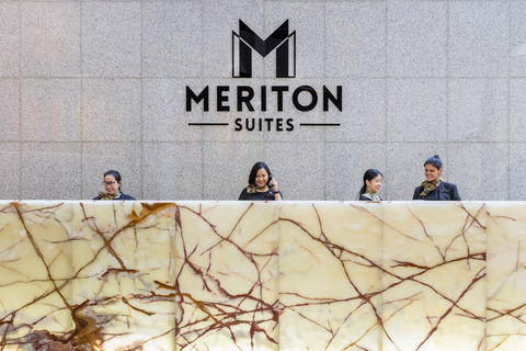 Meriton Suites Kent Street - Accommodation Gladstone 2