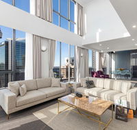 Meriton Suites Pitt Street - Accommodation Gladstone