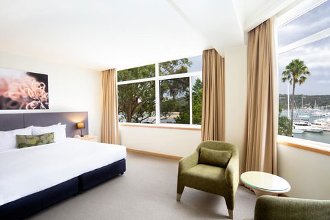 Metro Mirage Hotel Newport - Accommodation Gladstone 3