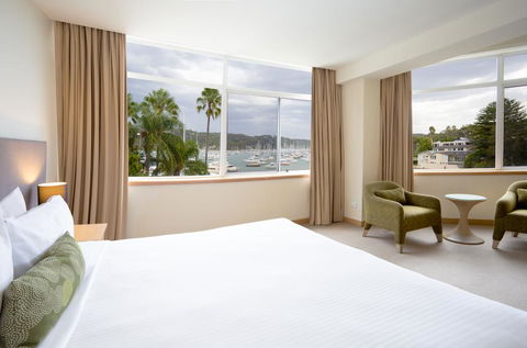 Metro Mirage Hotel Newport - Accommodation Gladstone 2
