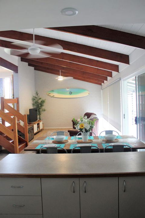 Mignon Cottage 9 Noongah Terrace - Accommodation Gladstone 3