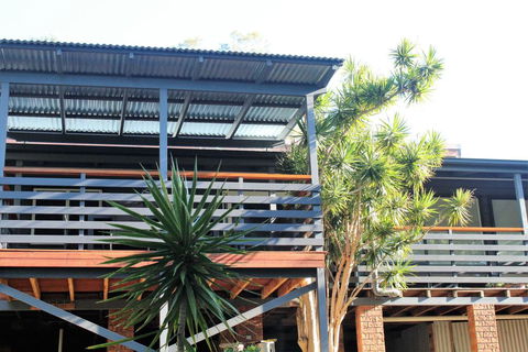 Mignon Cottage 9 Noongah Terrace - Accommodation Gladstone 0
