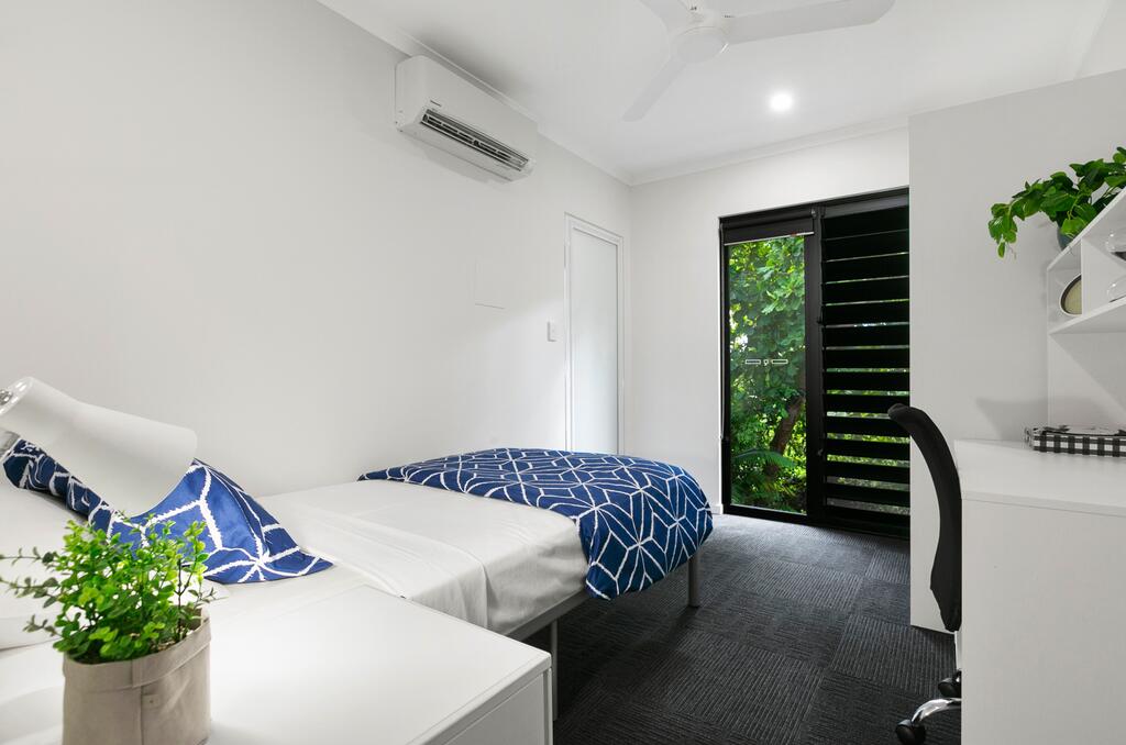 Bungalow QLD Accommodation Gladstone