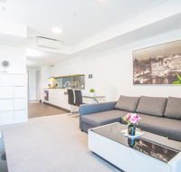 Minimalism modern apartment waterview parking IGA - Accommodation Gladstone