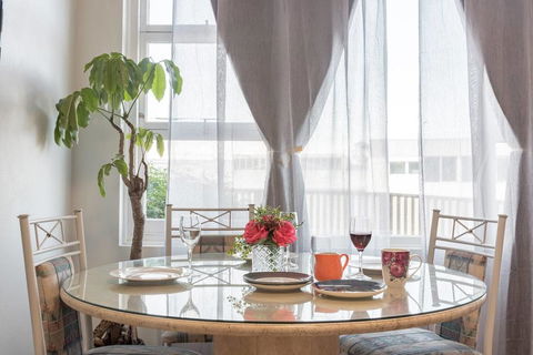 Miracle Miranda Sydney Stay - Accommodation Gladstone 0