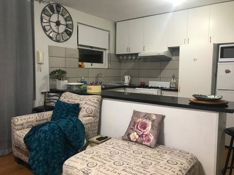 Miracle Miranda Sydney Stay - Accommodation Gladstone 1