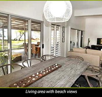 Mission Belle - Stunning Beachfront House - Accommodation Gladstone