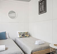 Mitchell Pde 31 Mollymook - Accommodation Gladstone