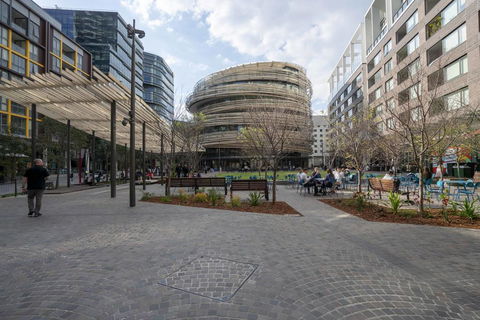 Modern Apartment In Darling Harbour - Accommodation Gladstone 1