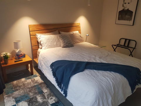 Modern, Private And Close To Town. - Accommodation Gladstone 0