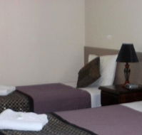 Molika Springs Motel - Accommodation Gladstone