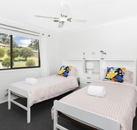 Mollymook Links - Accommodation Gladstone