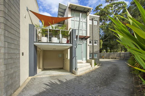 Mollymook Townhouse - Shepherd Street 3/13 - Accommodation Gladstone 2