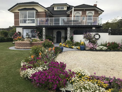 Moonlight Bay B&B Guest House - Accommodation Gladstone 0