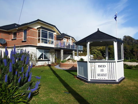 Moonlight Bay B&B Guest House - Accommodation Gladstone 2