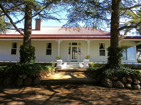 Moore Park Inn - Accommodation Gladstone 0