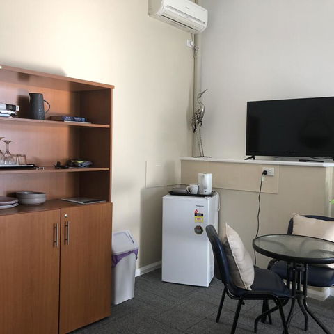 Motel Rooms At Morisset Serviced Apartments - Accommodation Gladstone 3