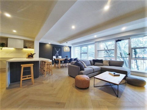 Mt Buller Chalet Hotel & Suites - Accommodation Gladstone 1
