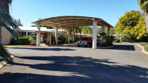 Mulga Country Motor Inn - Accommodation Gladstone 0