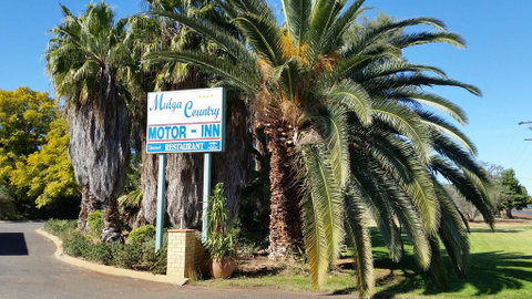 Mulga Country Motor Inn - Accommodation Gladstone 2