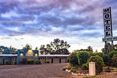 Murray Bridge Motor Inn - Accommodation Gladstone 0